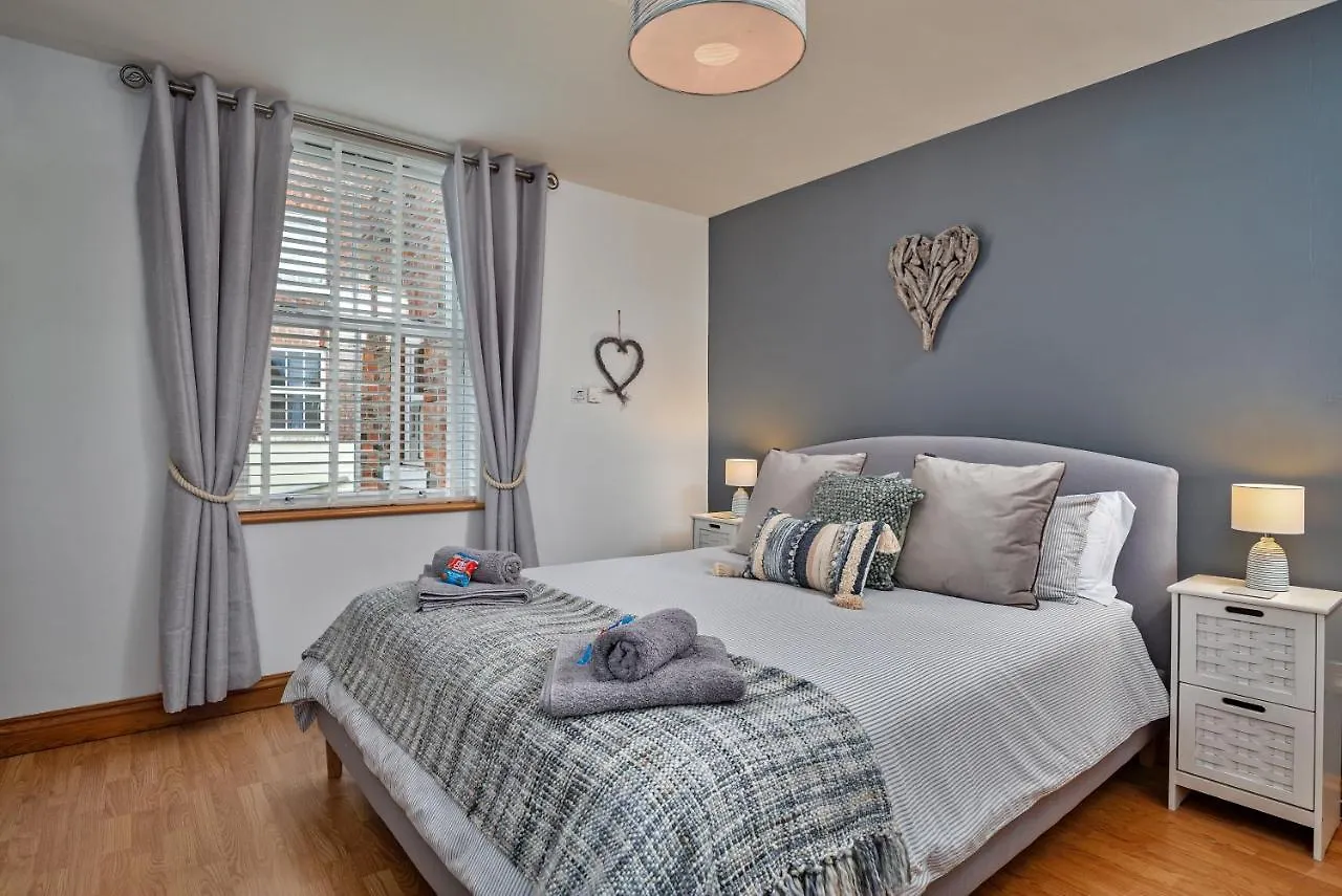 Finest Retreats - Oystercatcher Whitby Regno Unito
